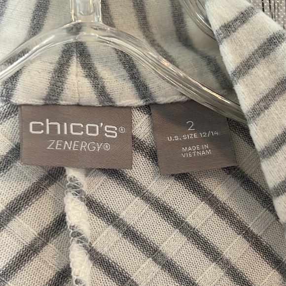 CHICO'S ZENERGY GRAY WHITE STRIPE CARDIGAN STRETCH size 2 (large 12/14) - Picture 4 of 12